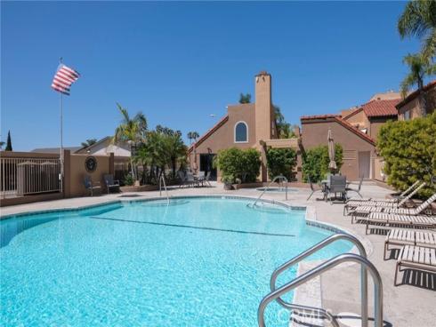 305  Coral Reef  4 , Huntington Beach, CA