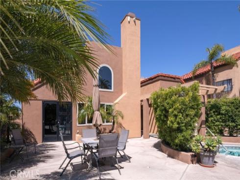 305  Coral Reef  4 , Huntington Beach, CA