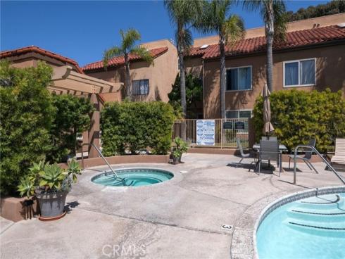 305  Coral Reef  4 , Huntington Beach, CA