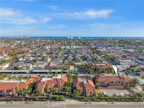 305  Coral Reef  4 , Huntington Beach, CA