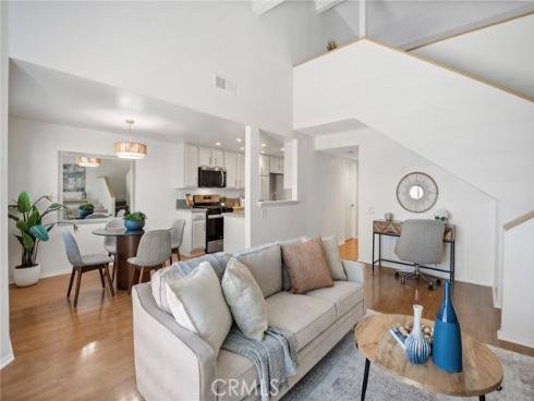 305  Coral Reef  4 , Huntington Beach, CA