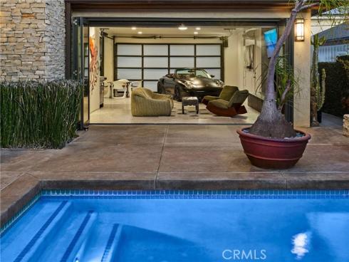 1112  Park   Street, Huntington Beach, CA