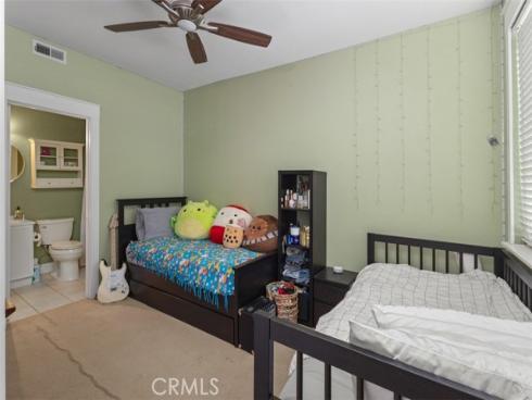 17661  Sergio  CI103  Circle, Huntington Beach, CA