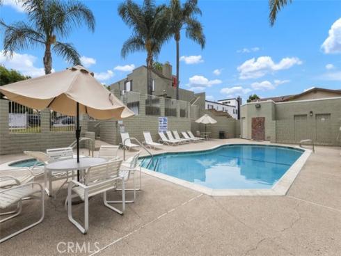 17661  Sergio  CI103  Circle, Huntington Beach, CA