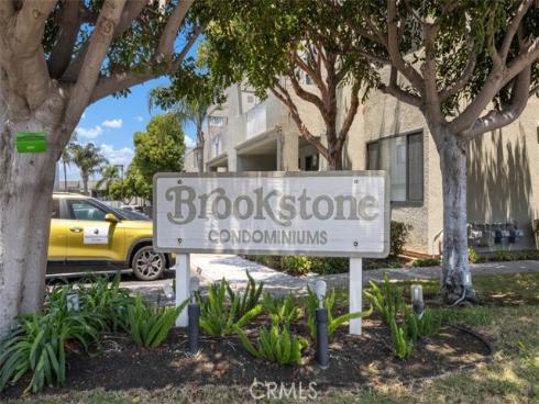 17661  Sergio  CI103  Circle, Huntington Beach, CA