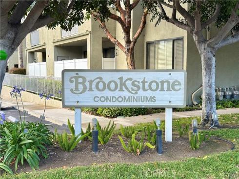 17661  Sergio  CI103  Circle, Huntington Beach, CA