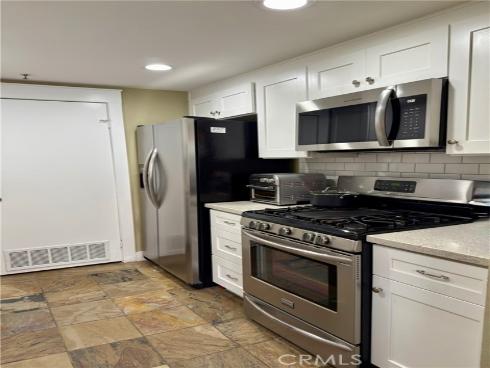 17661  Sergio  CI103  Circle, Huntington Beach, CA