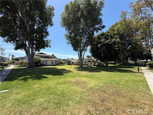 16436 Poco Circle, Huntington Beach, CA