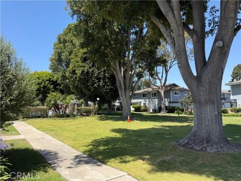 16436  Poco   Circle, Huntington Beach, CA