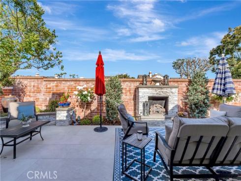 6235  Greenbrier   Drive, Huntington Beach, CA