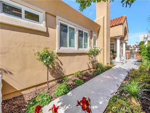 6235  Greenbrier   Drive, Huntington Beach, CA