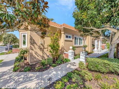 6235  Greenbrier   Drive, Huntington Beach, CA