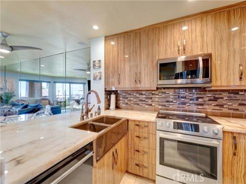 1200  Pacific Coast  209  Highway, Huntington Beach, CA