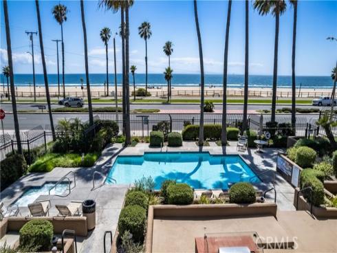 1200  Pacific Coast  209  Highway, Huntington Beach, CA