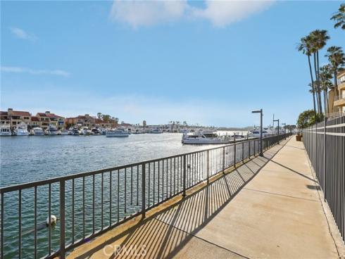 3161 Portofino , Huntington Beach, CA