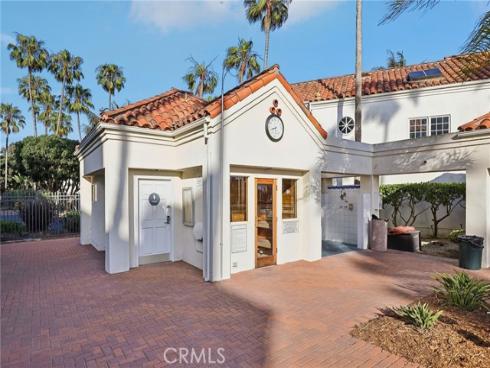 3161 Portofino , Huntington Beach, CA