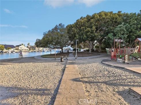 3161 Portofino , Huntington Beach, CA