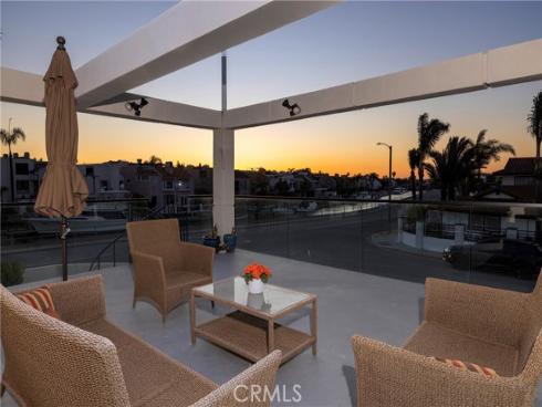 3242 Falkland , Huntington Beach, CA