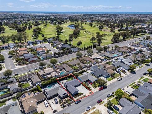 5832  Middlecoff   Drive, Huntington Beach, CA
