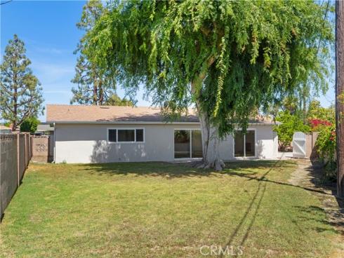 8662 Royer Circle, Huntington Beach, CA