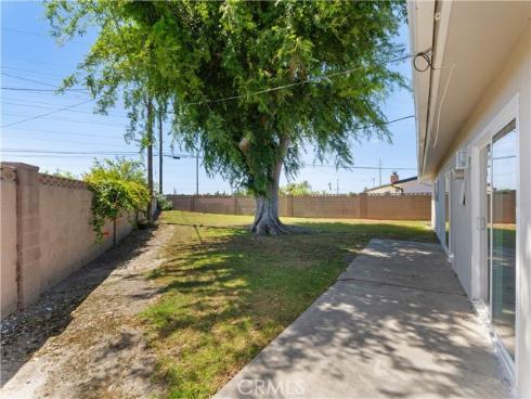 8662 Royer Circle, Huntington Beach, CA