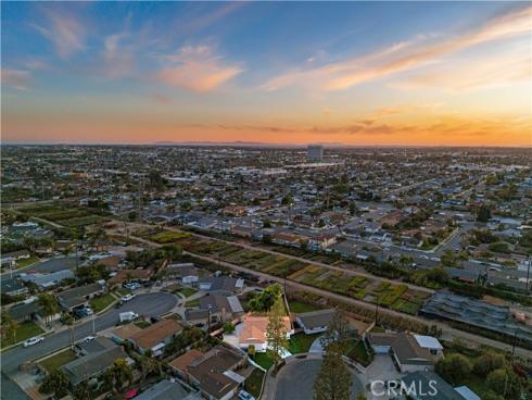 8662 Royer Circle, Huntington Beach, CA