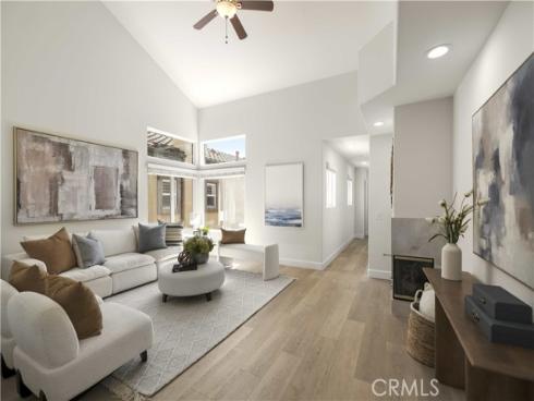 526  12th St  , Huntington Beach, CA