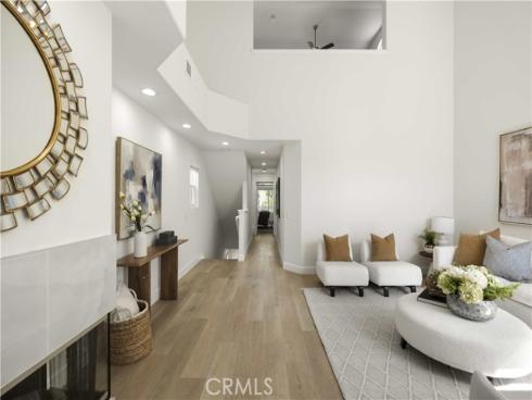 526  12th St  , Huntington Beach, CA