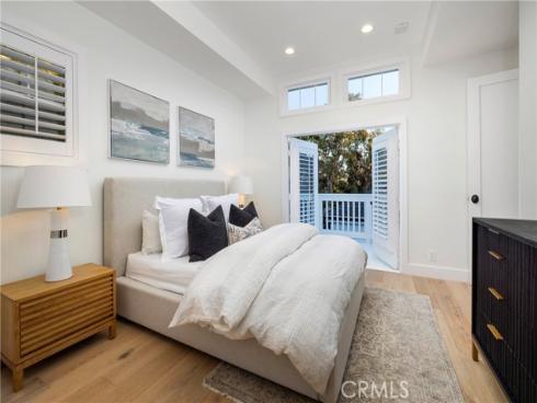 4965 Shelburne Drive, Huntington Beach, CA