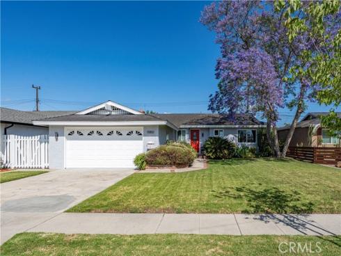 15802 Tullow Lane , Huntington Beach, CA