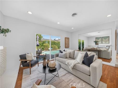 15802 Tullow Lane , Huntington Beach, CA