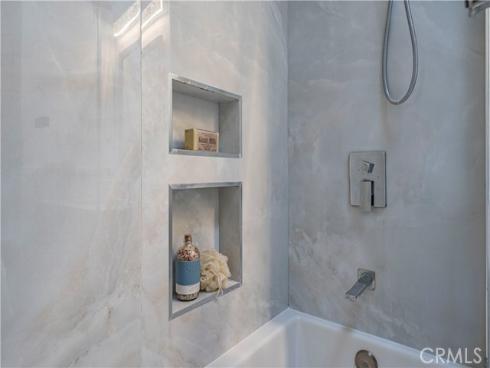15802 Tullow Lane , Huntington Beach, CA