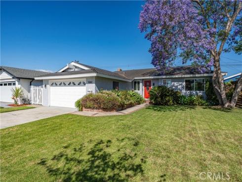 15802 Tullow Lane , Huntington Beach, CA