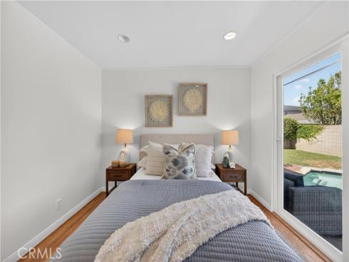 15802 Tullow Lane , Huntington Beach, CA