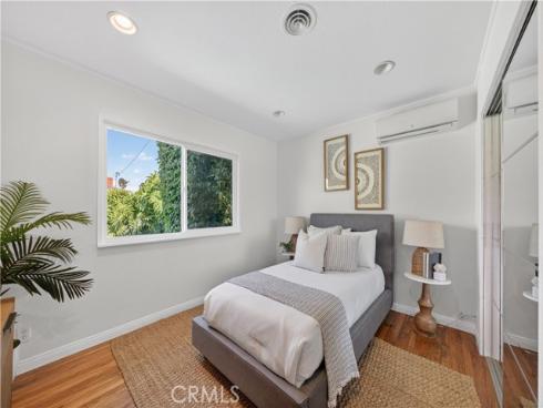 15802 Tullow Lane , Huntington Beach, CA