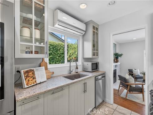 15802 Tullow Lane , Huntington Beach, CA