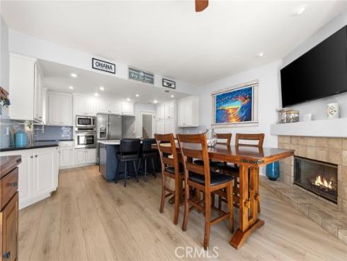 1014  England   Street, Huntington Beach, CA