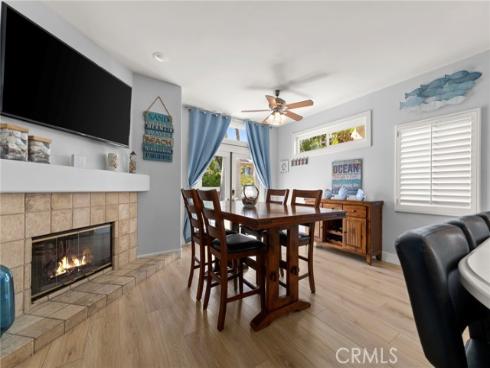1014  England   Street, Huntington Beach, CA