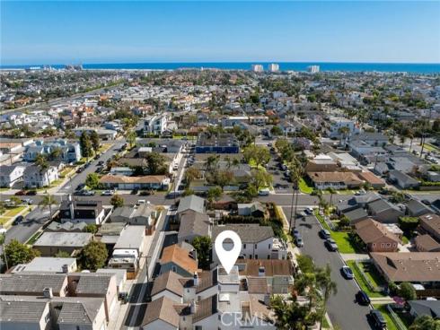 1014  England   Street, Huntington Beach, CA