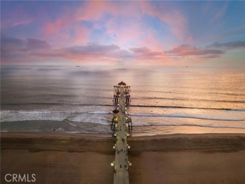 1014  England   Street, Huntington Beach, CA