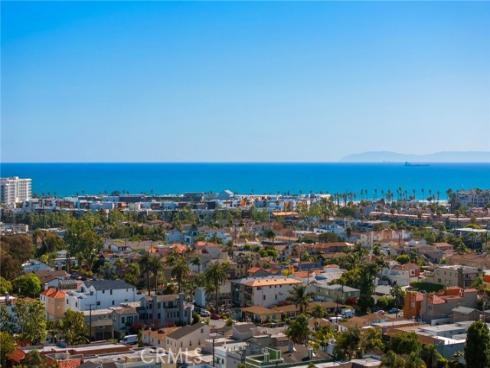 1014  England   Street, Huntington Beach, CA