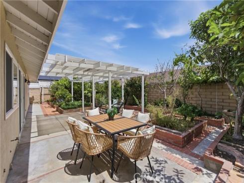 21342 Sand Dollar Lane, Huntington Beach, CA