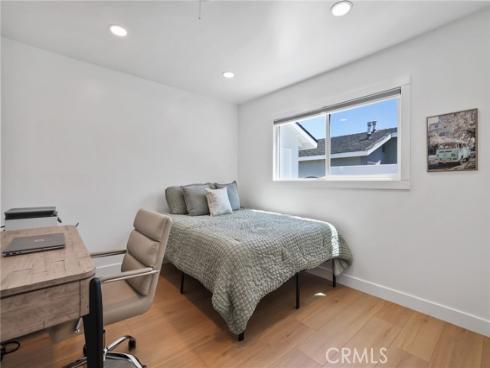 15801 Carrie Lane , Huntington Beach, CA