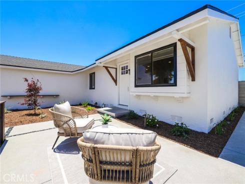 15801 Carrie Lane , Huntington Beach, CA