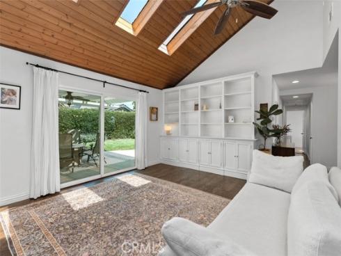 5621 Clark , Huntington Beach, CA