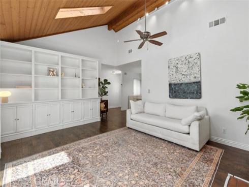 5621 Clark , Huntington Beach, CA