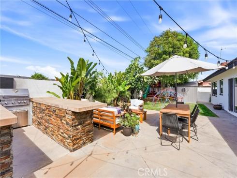 6051 Kimberly Drive , Huntington Beach, CA