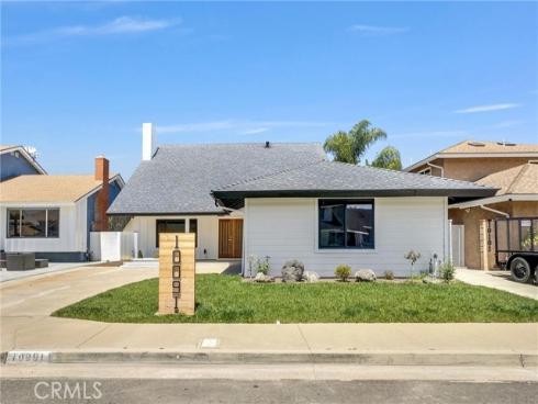 10091  Edye  , Huntington Beach, CA
