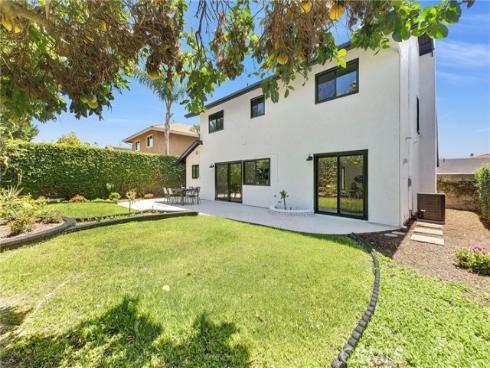 10091  Edye  , Huntington Beach, CA