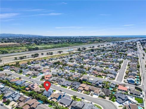 10091  Edye  , Huntington Beach, CA